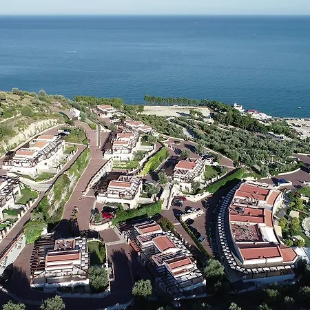 Al Porto Aparthotel Mattinata